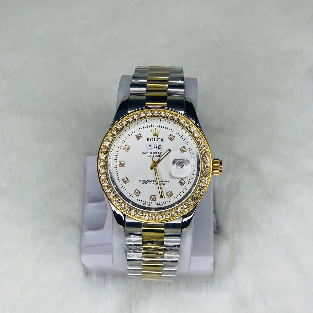🕰️ Rlx Watch – সময়ের সাথে আপনার রুচির প্রতিচ্ছবি ✨একটা ঘড়ি শুধু সময় দেখায় না, বরং আপনার স্ট